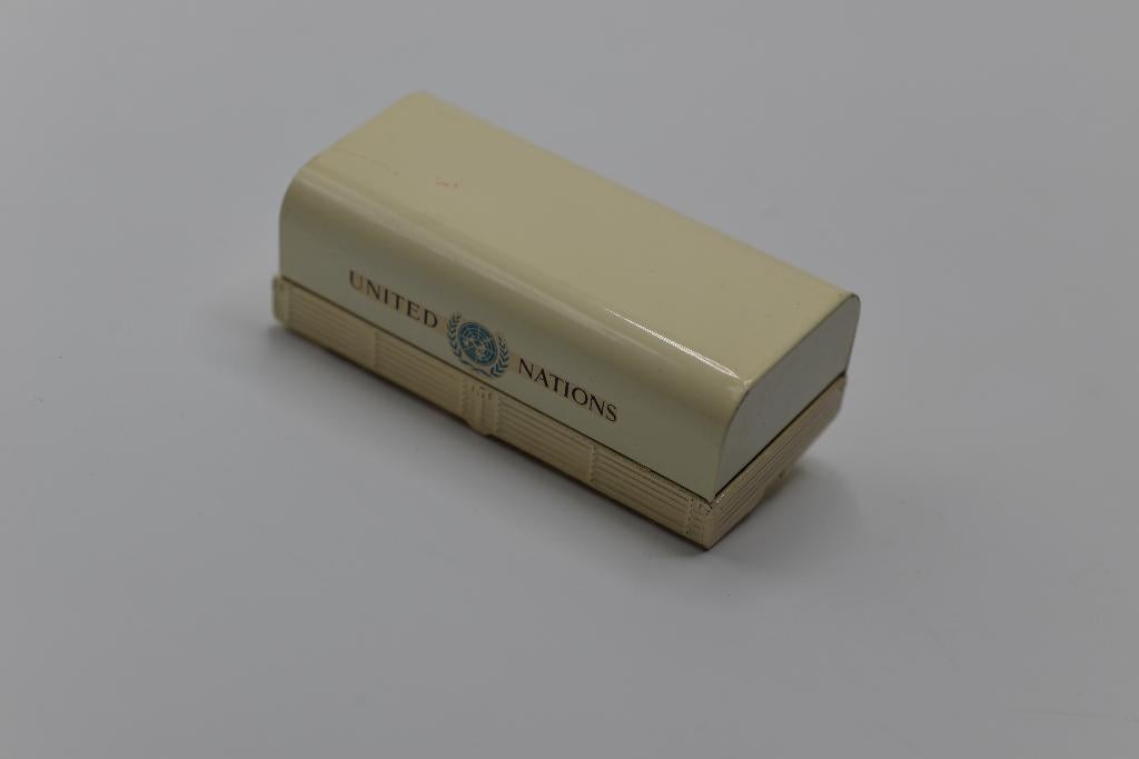 Tekno United Nations laadbak met huif, Gebruikt, -, -, Tekno