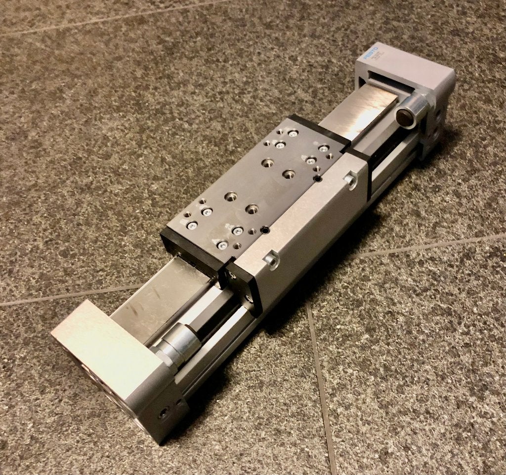 FESTO - Lineaire aandrijving - DGC-32-100-KF-PPV-A - 532448, Ophalen of Verzenden, Zo goed als nieuw