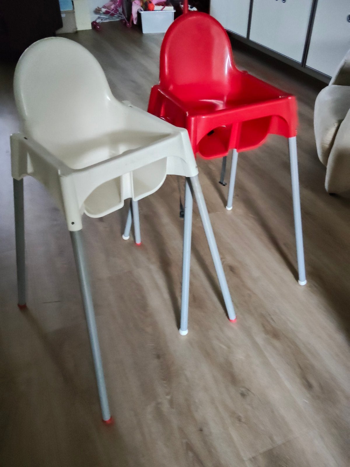 ikea kinderstoel, kleur rood, Ophalen, Gebruikt, Overige typen