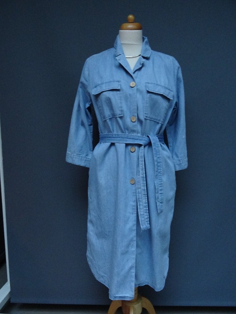 ZUSSS maat M, doorknoop jeans jurk met ceintuur., Maat 38/40 (M), Blauw, Ophalen of Verzenden, Zo goed als nieuw