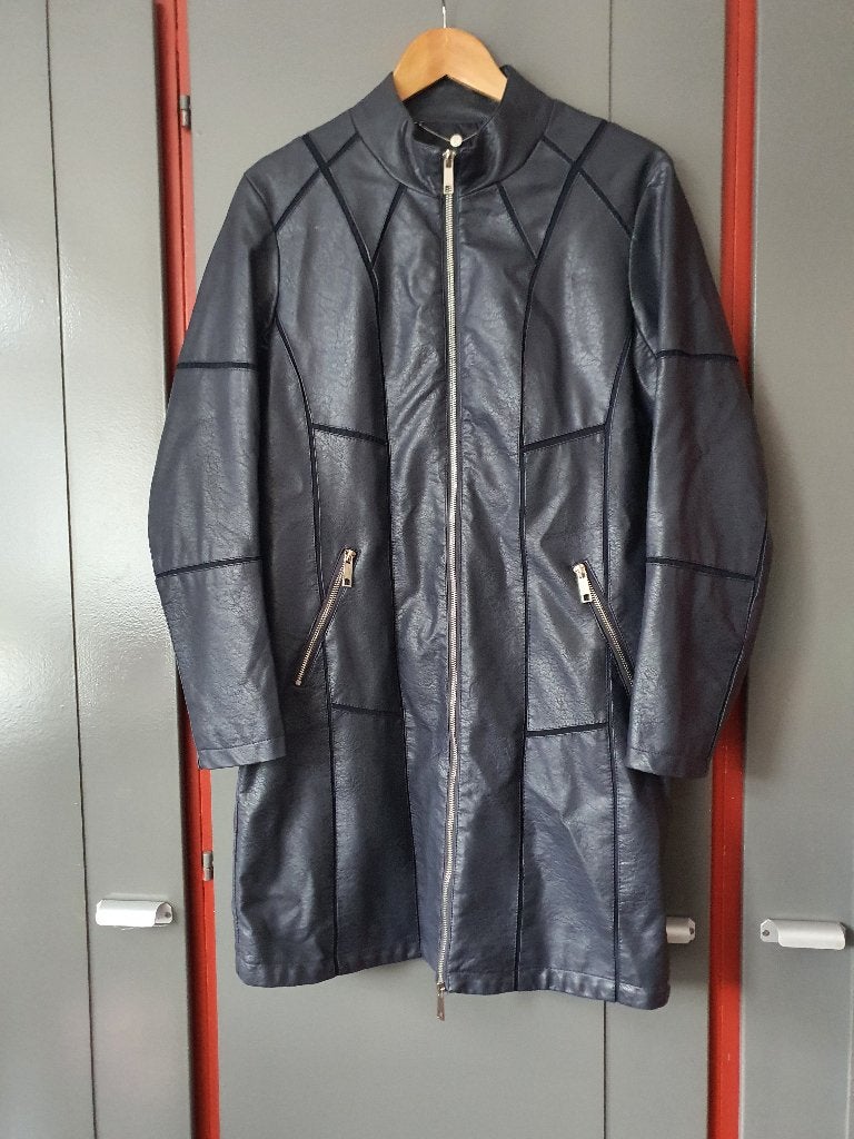 Rino & Pelle marineblauwe jas – maat 42 – stijlvol, Ophalen of Verzenden, Zo goed als nieuw, Maat 42/44 (L), Zwart