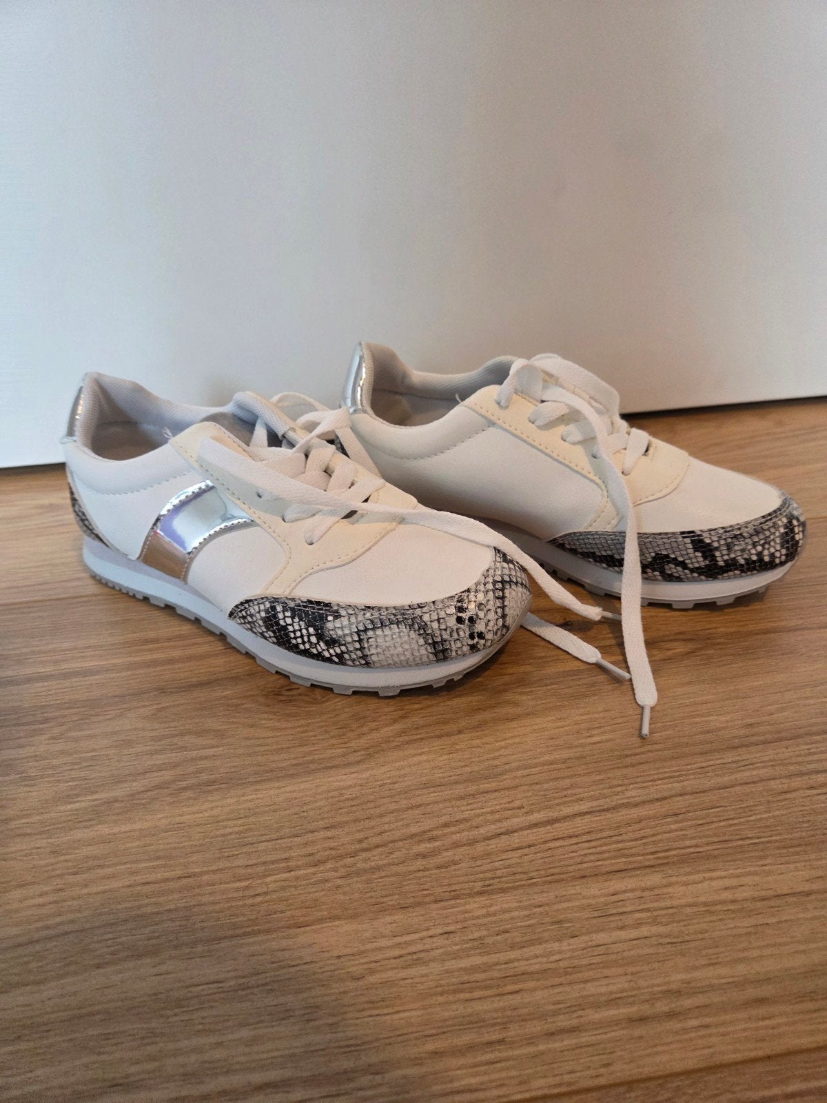 Schoenen calzados, maat 36. Nooit gedragen, Meisje, Calzados, Schoenen, Nieuw