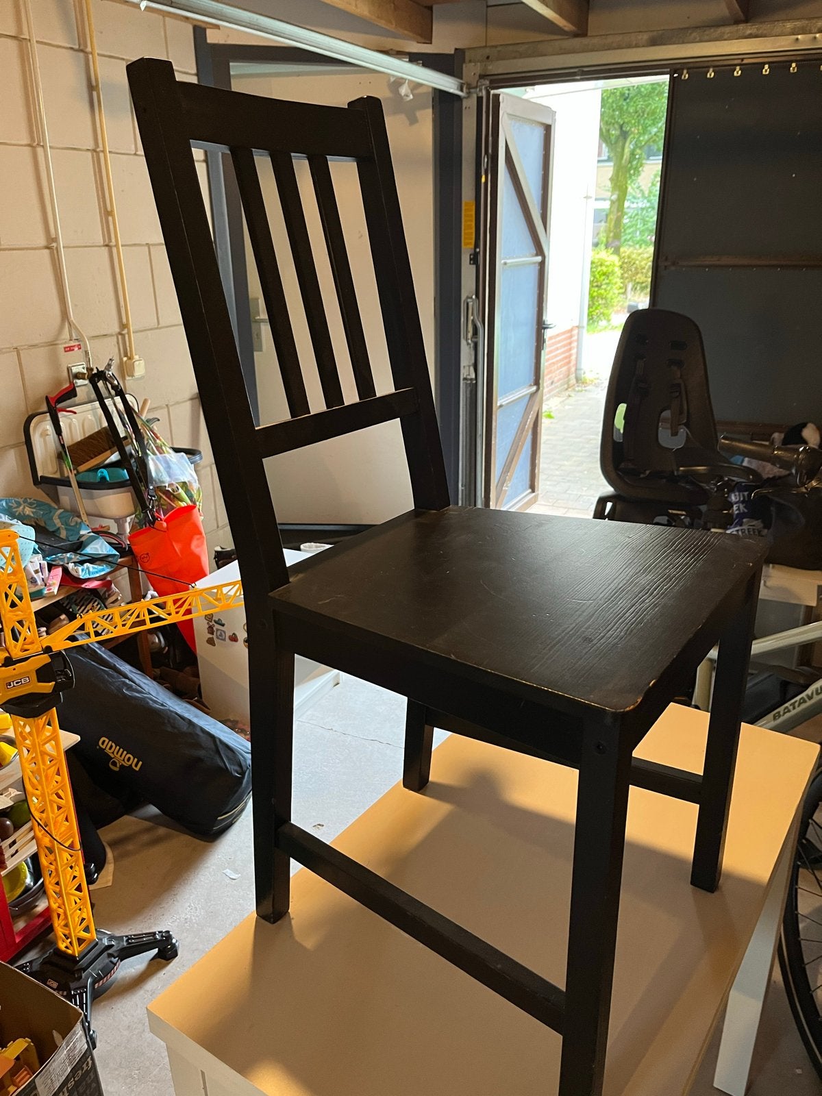 IKEA Stefan stoel en Bjursta tafel - Zwart/Wit, Huis en Inrichting, Stoelen, Ophalen, Gebruikt, Zwart, Eén