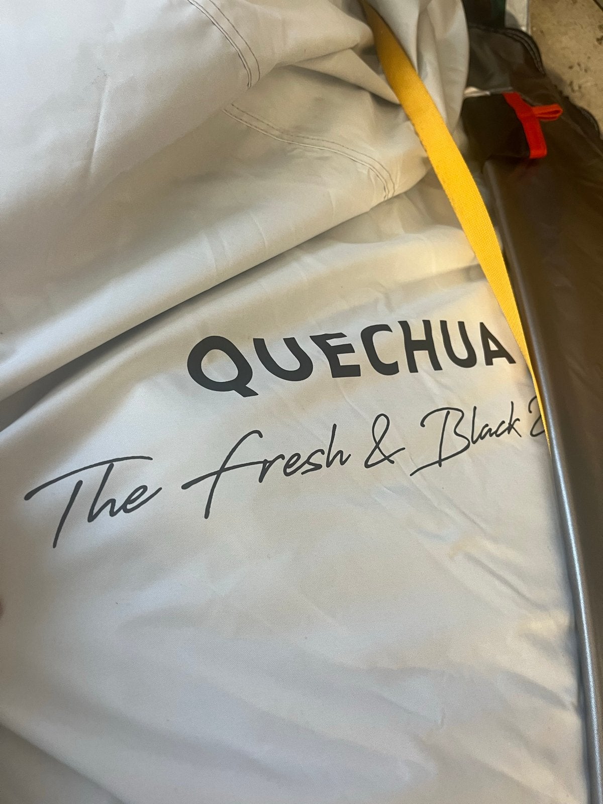 Quechua Fresh & Black 3-persoons tent, Ophalen, Zo goed als nieuw, Tot en met 3