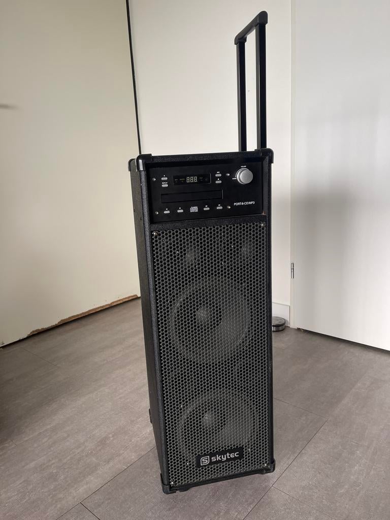 Skytec Karaoke Systeem Draagbaar met CD Speler, Ophalen, Gebruikt, Complete set