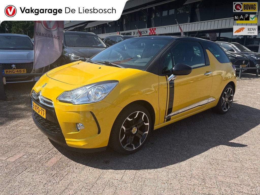 Citroen DS3 1.2 VTi So Chic/leer/navi/stoel verwarming/clima, Voorwielaandrijving, Euro 5, Gebruikt, 1199 cc