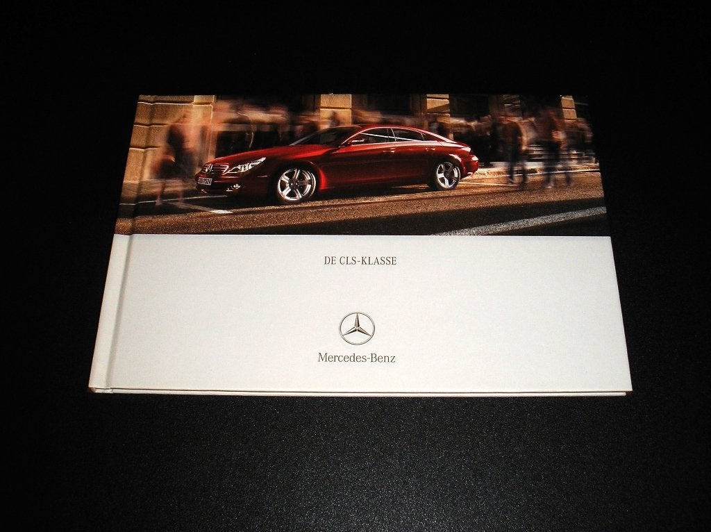 Mercedes-Benz. De CLS-Klasse, C219, hardcover, sept, 2004, Ophalen of Verzenden, Zo goed als nieuw, Mercedes