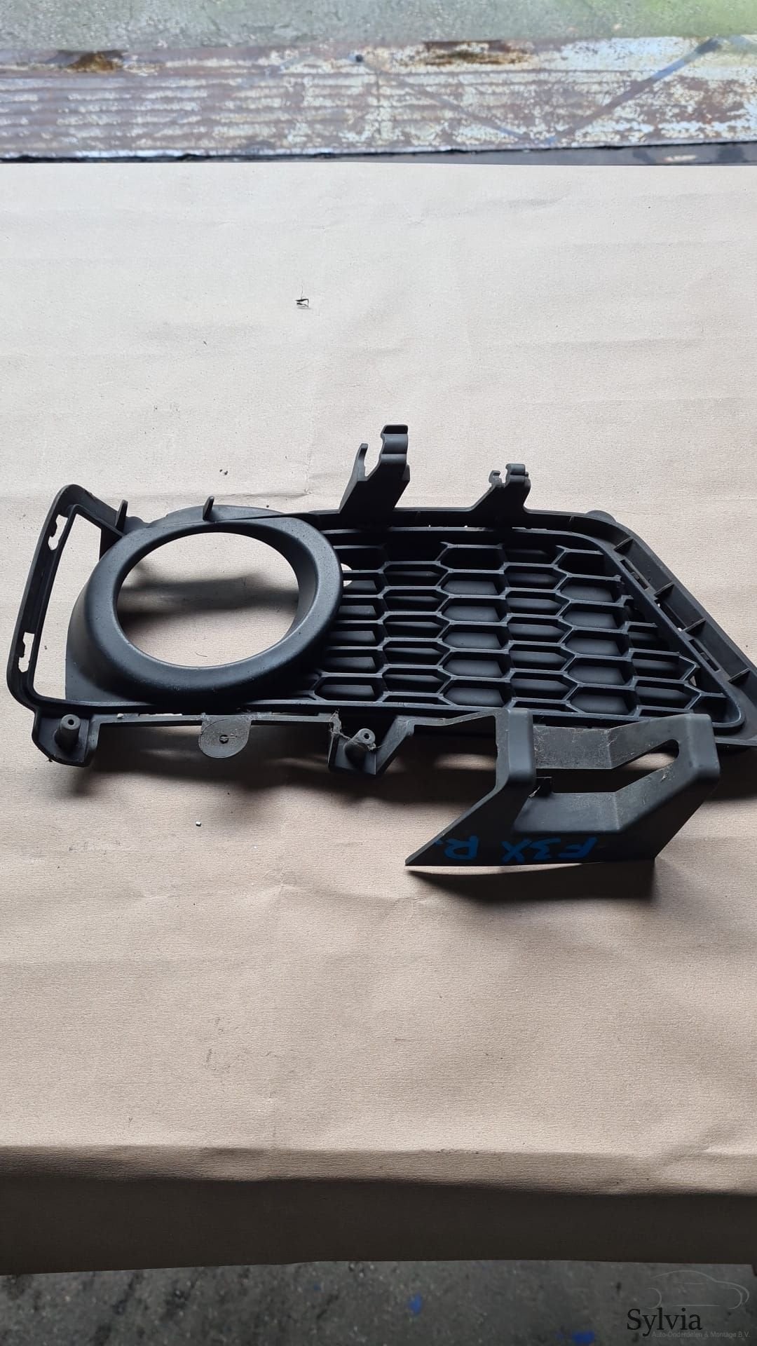 Bumper rooster mistlamp rechts BMW 3 serie F30 F31 511180626, Gebruikt, -, -, Ophalen of Verzenden