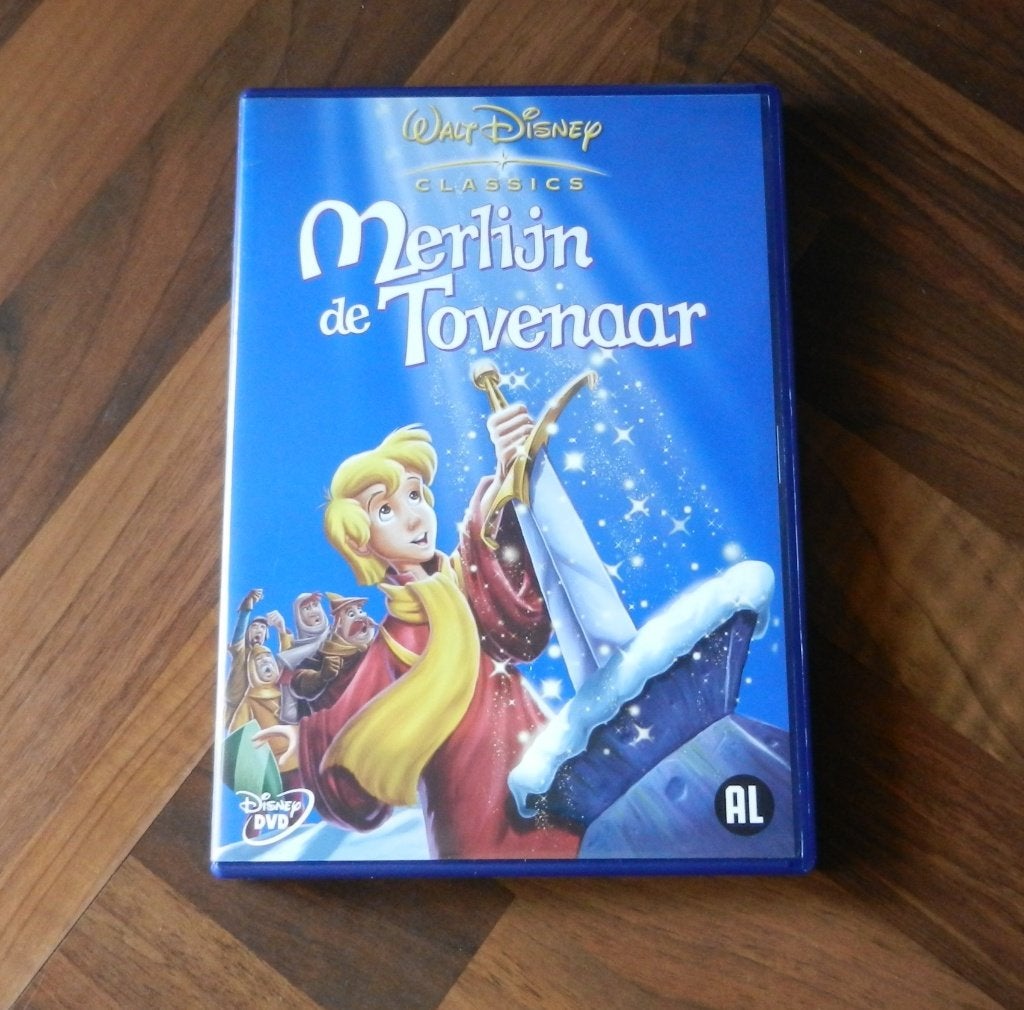Disney - Merlijn de Tovenaar, Tekenfilm, Ophalen of Verzenden, Zo goed als nieuw, Alle leeftijden
