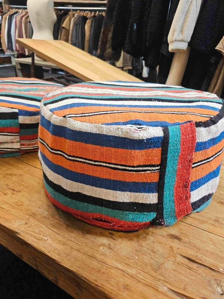 2stuks Kelim poefkussen 55/55 cm, Vierkant, Djt@dejuistetoon.eu, Ophalen of Verzenden, Zo goed als nieuw