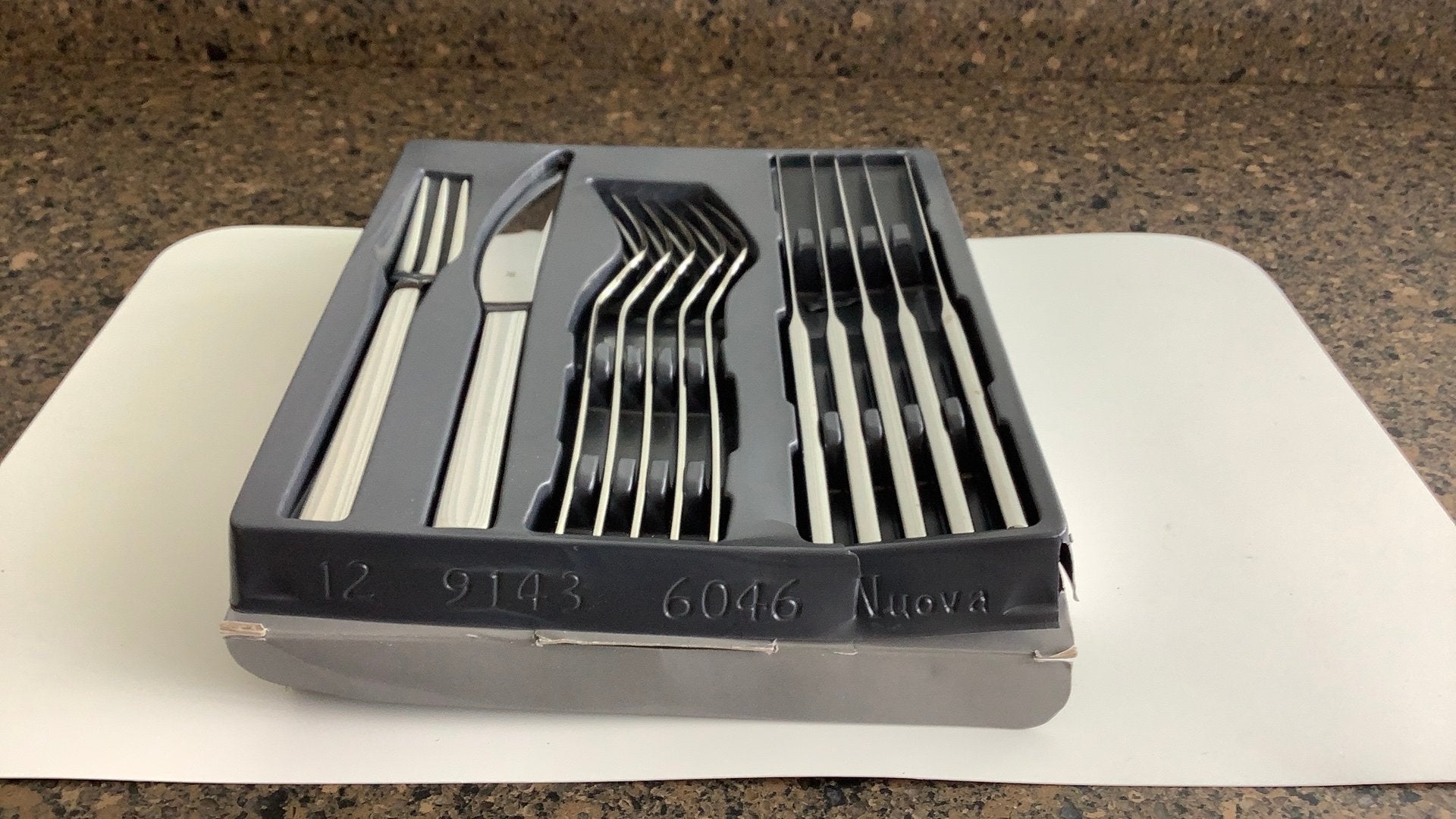 Nuova set Grill/Steakbestek 6 vorken + 6 messen WMF, Verzenden, Nieuw, Rvs of Chroom