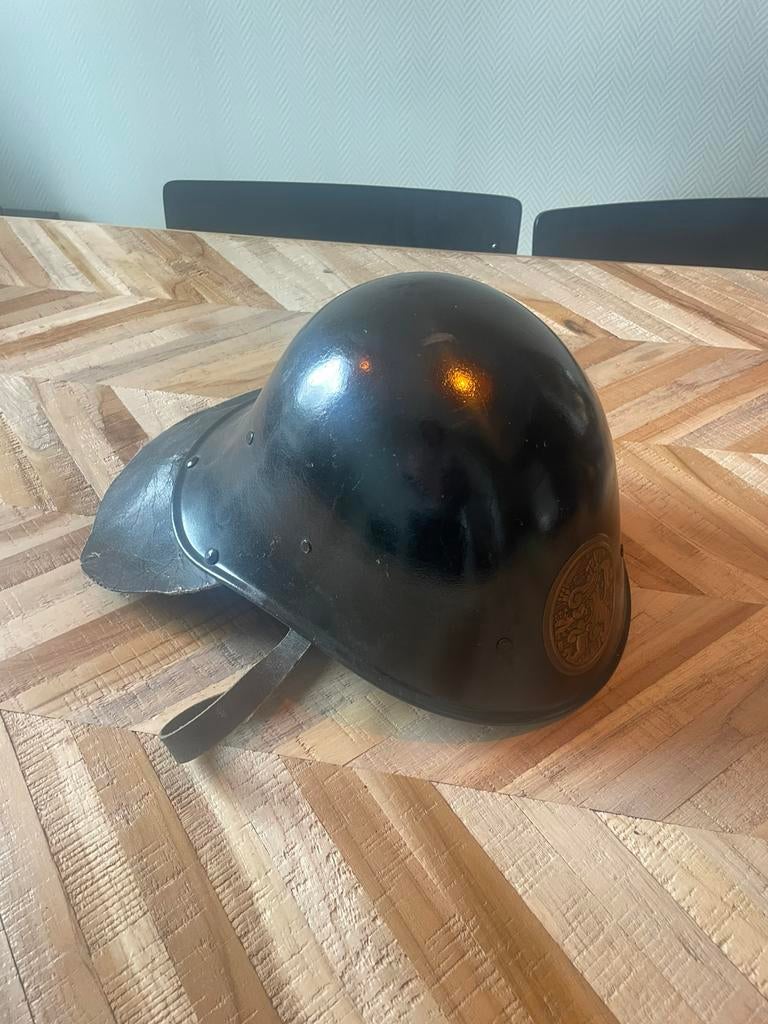 Nederlandse M34 - brandweer helm 1934-1940, Verzamelen, Ophalen of Verzenden, Landmacht, Nederland, Helm of Baret