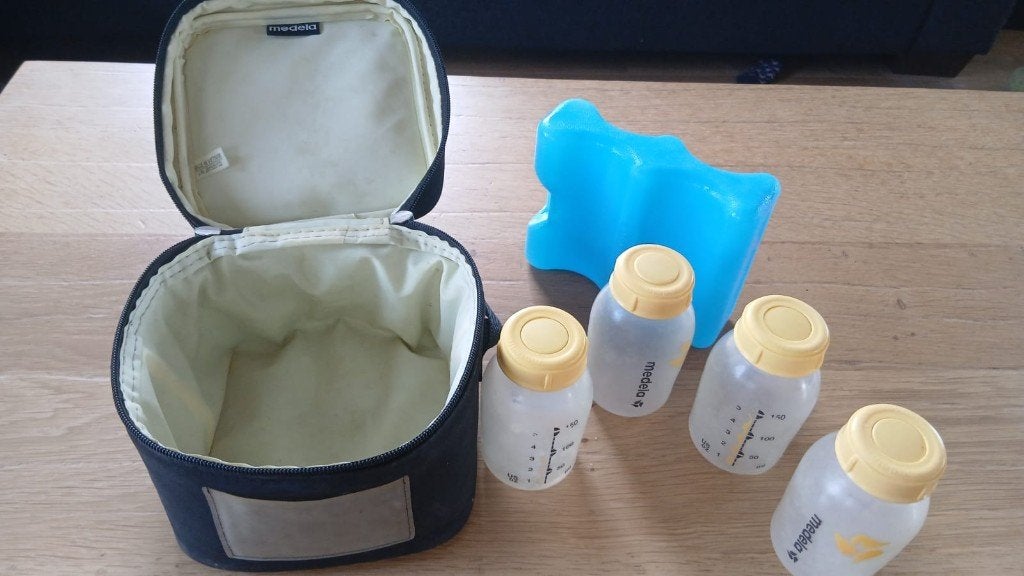 Medela koeltas moedermelk, Ophalen of Verzenden, Zo goed als nieuw, Overige typen