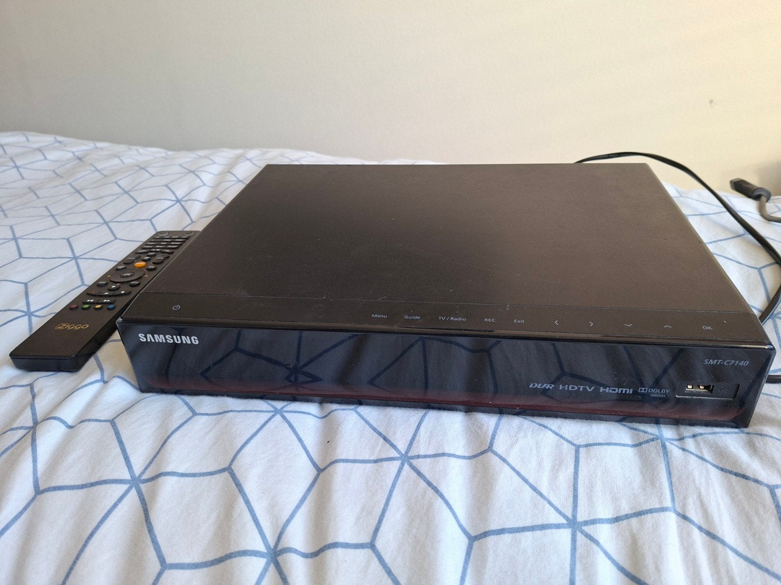 Samsung SMT-C7140 Ziggo Harddiskrecorder + afstandsbedienin, Audio, Tv en Foto, Ophalen of Verzenden, Gebruikt, Harddiskrecorder
