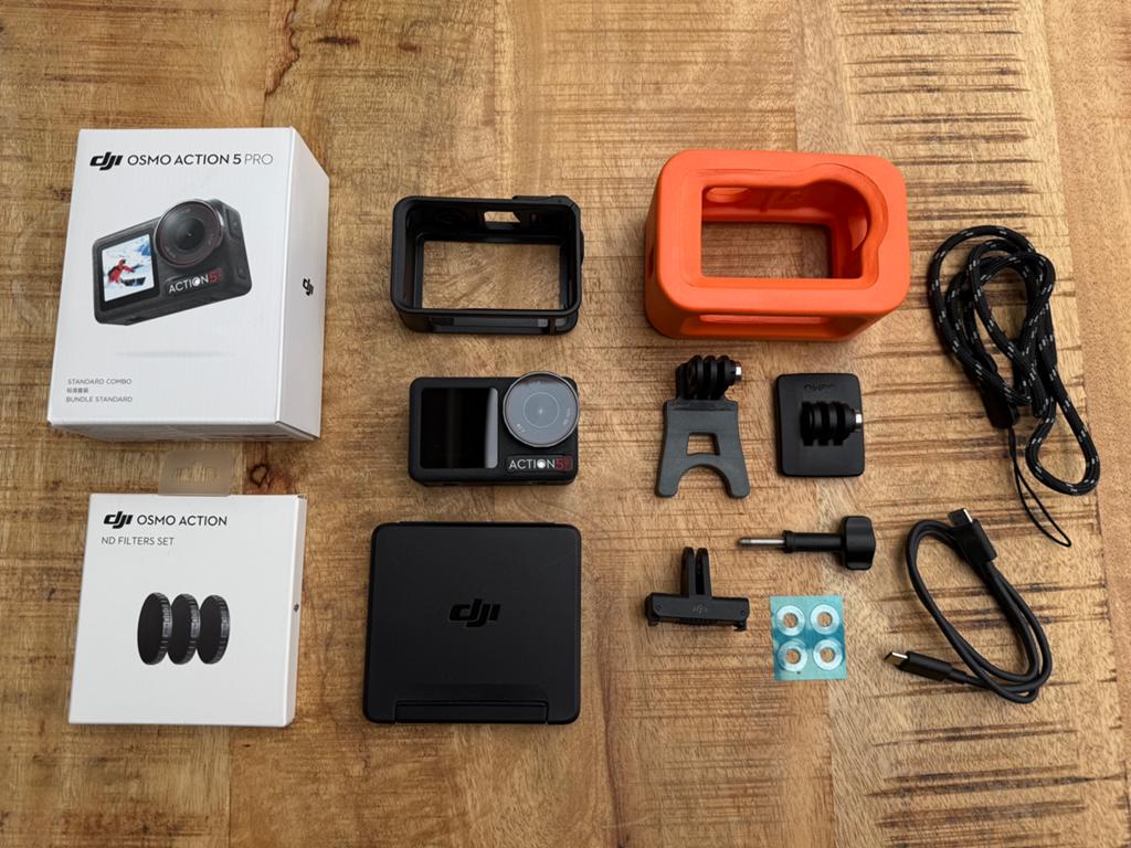 DJI Osmo Action 5 Pro inclusief accessoires, Audio, Tv en Foto, Actiecamera's, Ophalen of Verzenden, Zo goed als nieuw, Overige merken