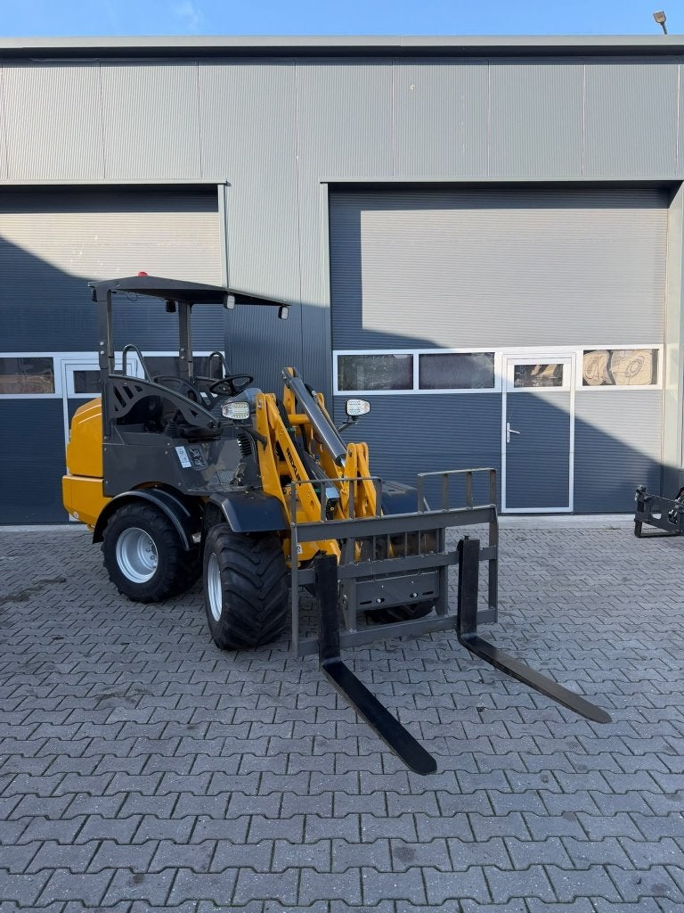 Foto 18 van Rexus H2600 minishovel YANMAR diesel. NIEUW gratis geleverd