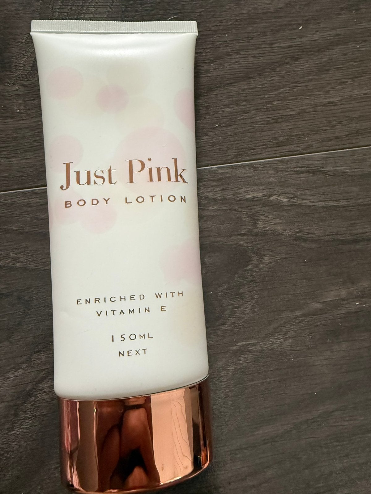 Mooi body lotion just pink douglas, Ophalen of Verzenden, Zo goed als nieuw