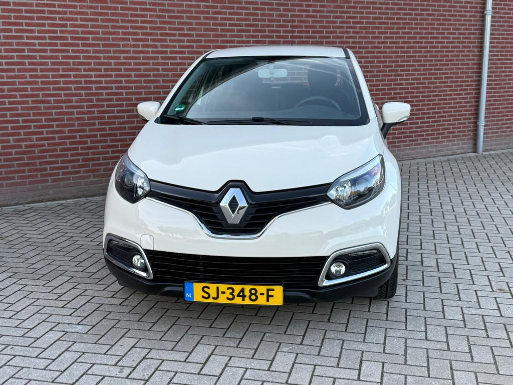 Renault Captur 0.9 TCe Expression / Airco / Cruise control /, Voorwielaandrijving, Gebruikt, Bruin, Handgeschakeld