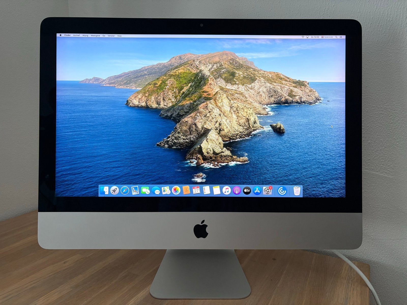 Apple iMac 21.5-inch (Late 2015), Ophalen, 8 GB, IMac, Zo goed als nieuw