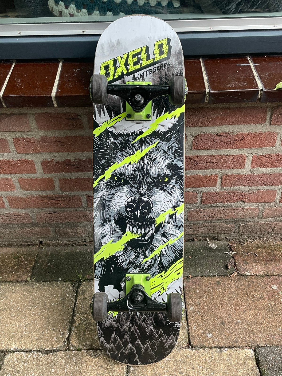 Oxelo skateboard | wolf, Sport en Fitness, Ophalen, Gebruikt, Skateboard
