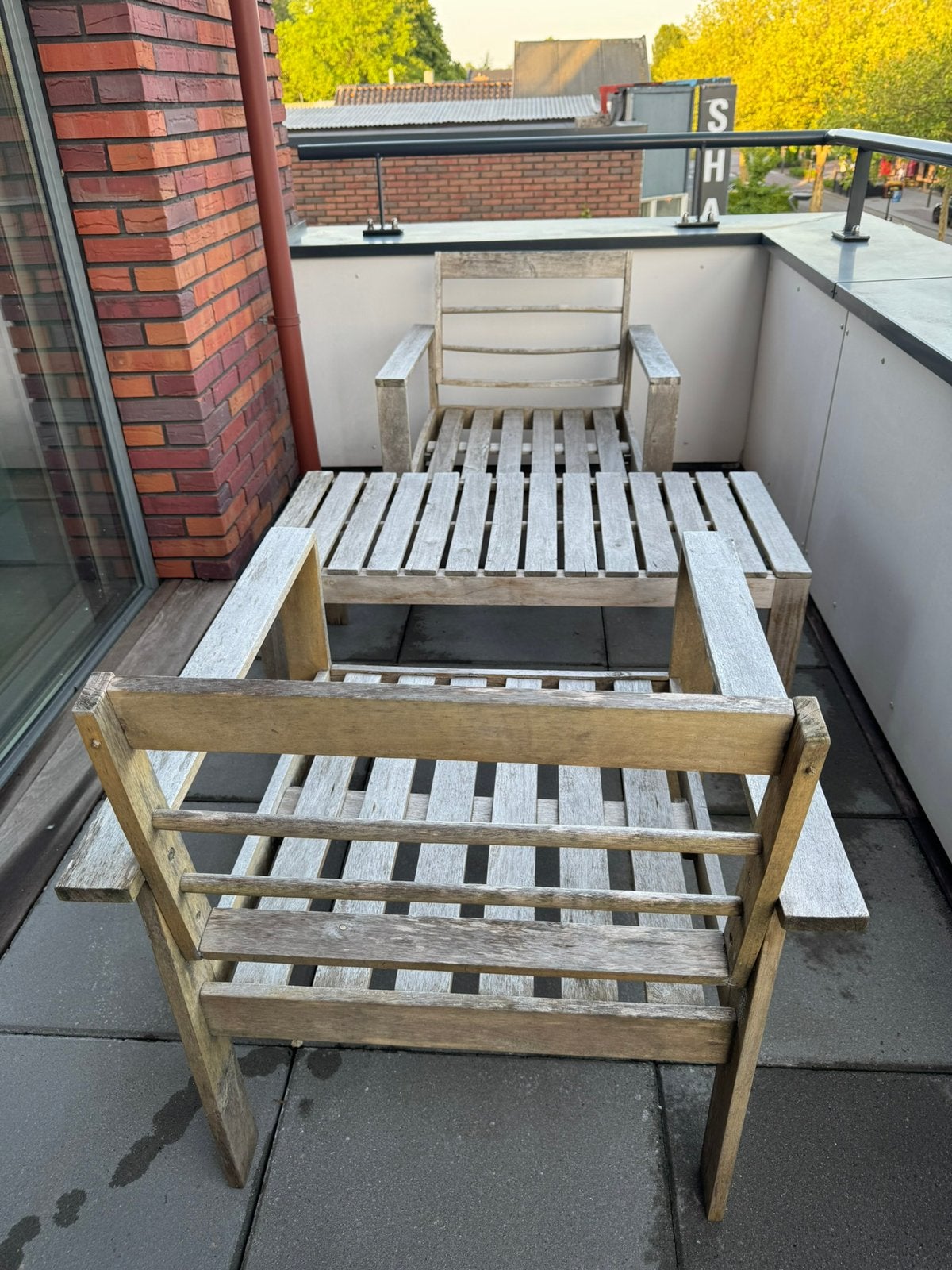Tuinset van 2 stoelen en tafel, Gebruikt, Bijzettafel, Tuinset, Hout