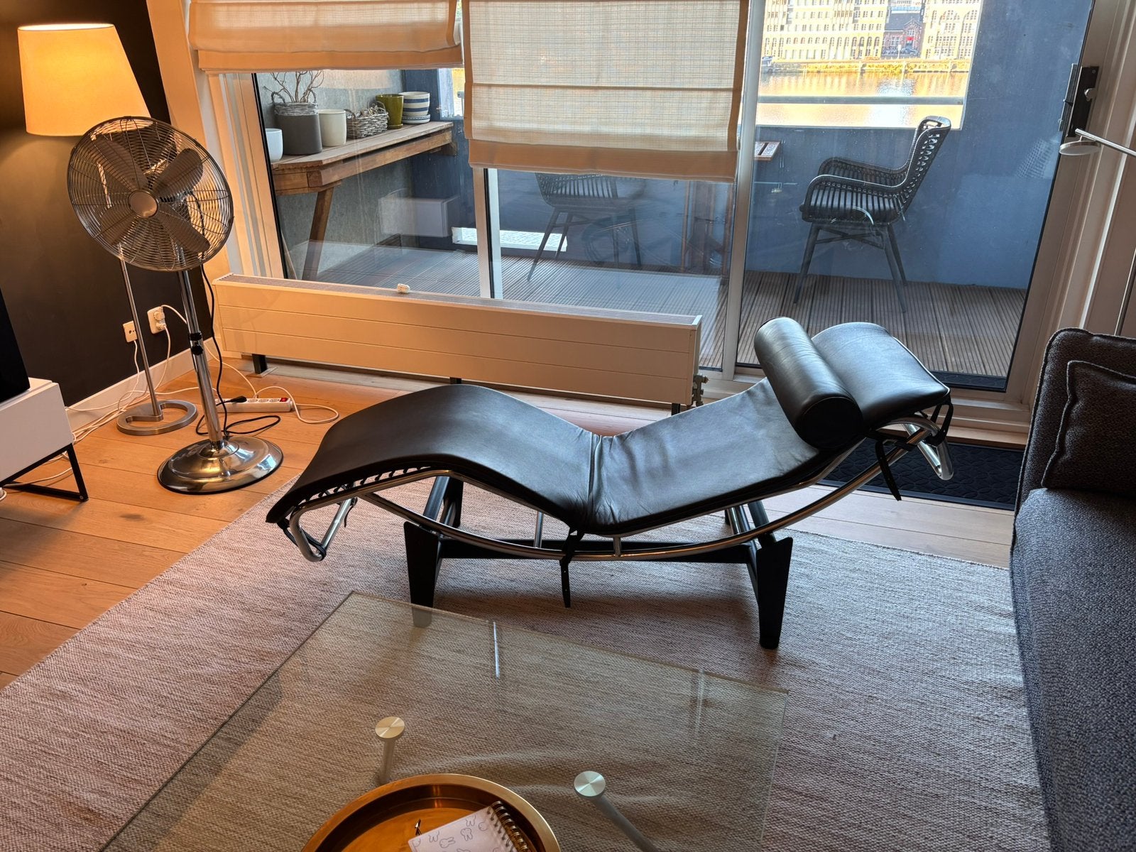 Corbusier LC4 replica in zeer goede staat, Eenpersoons, Ophalen of Verzenden, Zo goed als nieuw, Minder dan 150 cm