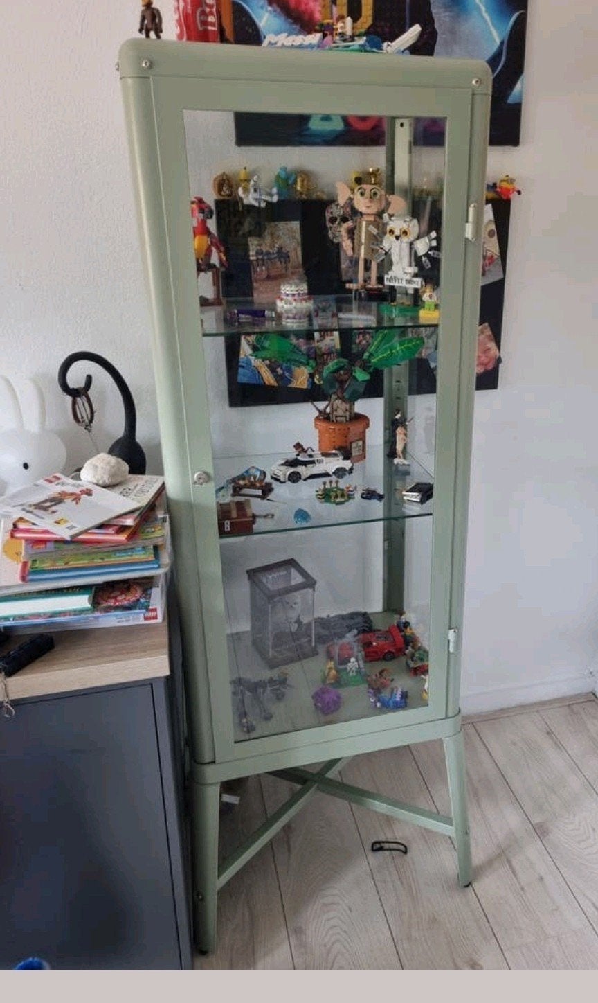 Vitrinekast ikea, Ophalen, 50 tot 100 cm, Zo goed als nieuw, 150 tot 200 cm