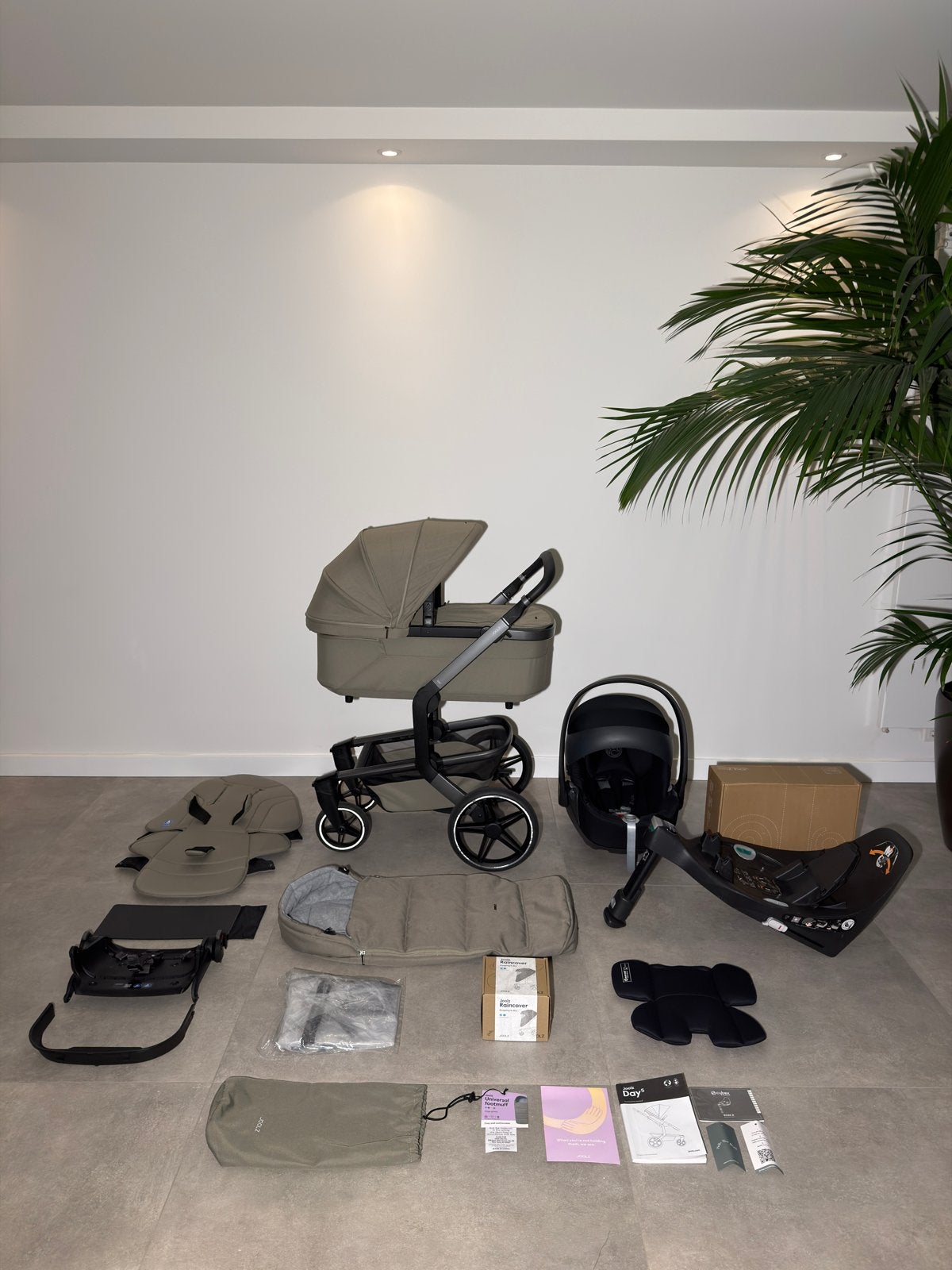 Joolz Day 5 Sage Green | Als Nieuw | Cybex + Draaibare Base, Ophalen, Zo goed als nieuw, Overige merken