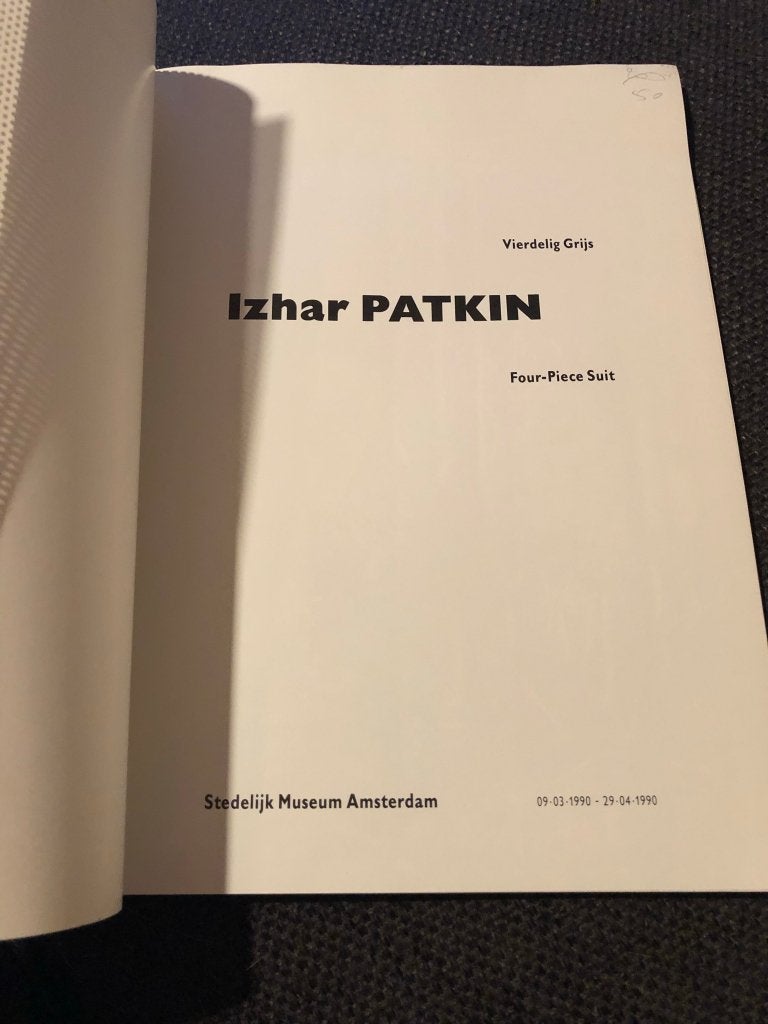 Izhar Patkin - Stedelijk Museum Amsterdam, Boeken, Ophalen of Verzenden, Zo goed als nieuw, Overige onderwerpen