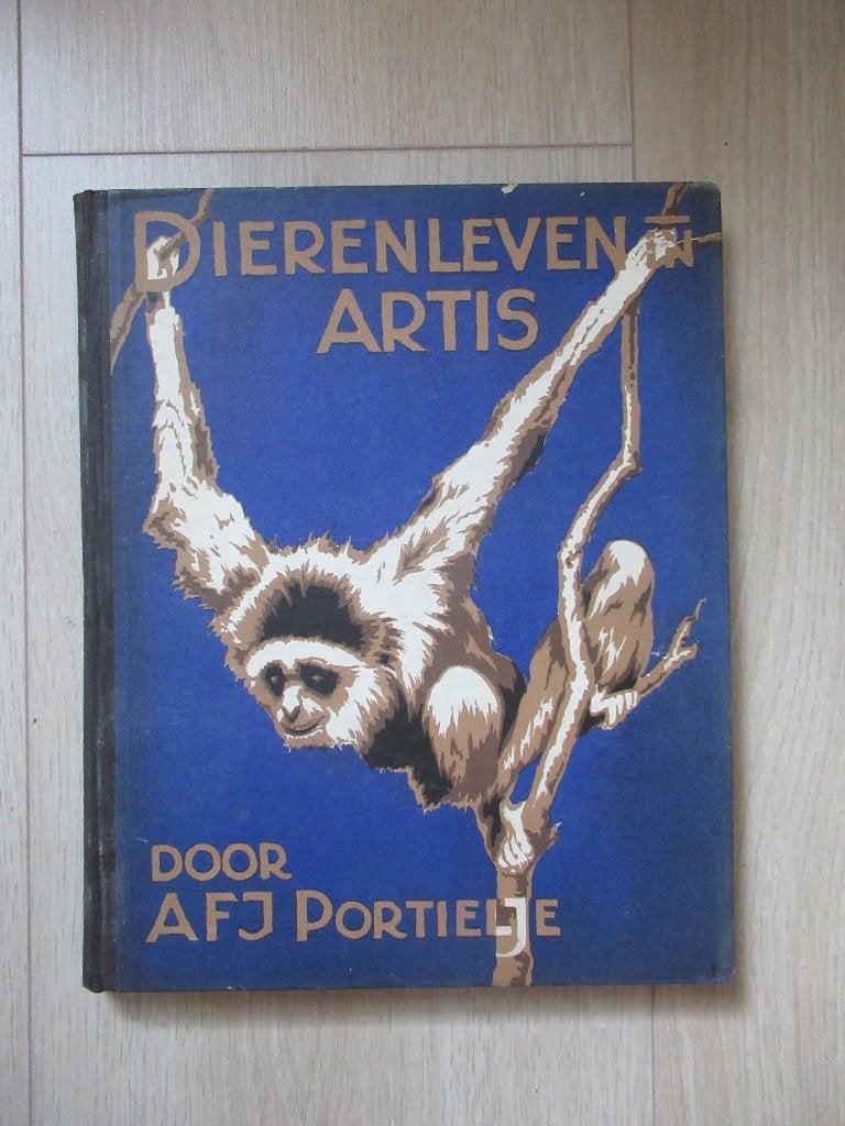 Verkade album Dierenleven in Artis, Boeken, Ophalen of Verzenden, Gelezen, Plaatjesalbum