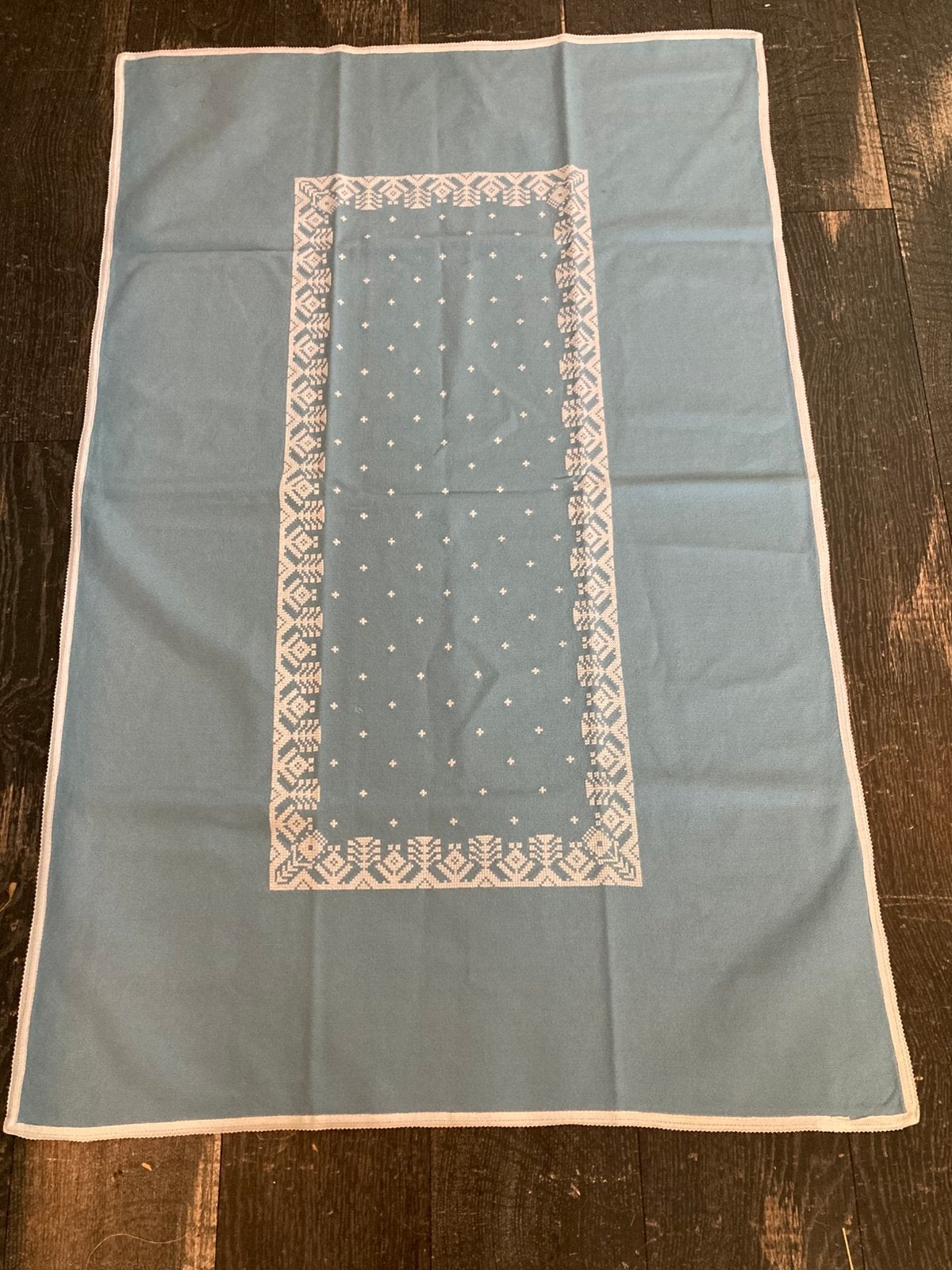 Geborduurd tafelkleed, blauw (151025), Ophalen of Verzenden, Zo goed als nieuw, Rechthoek, Blauw