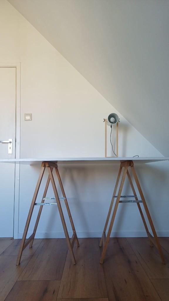 Bureau 120x80 + bureaulamp - scandinavisch design (PAKKET), Huis en Inrichting, Bureaus, Ophalen, Demontabel, Gebruikt, 120 cm