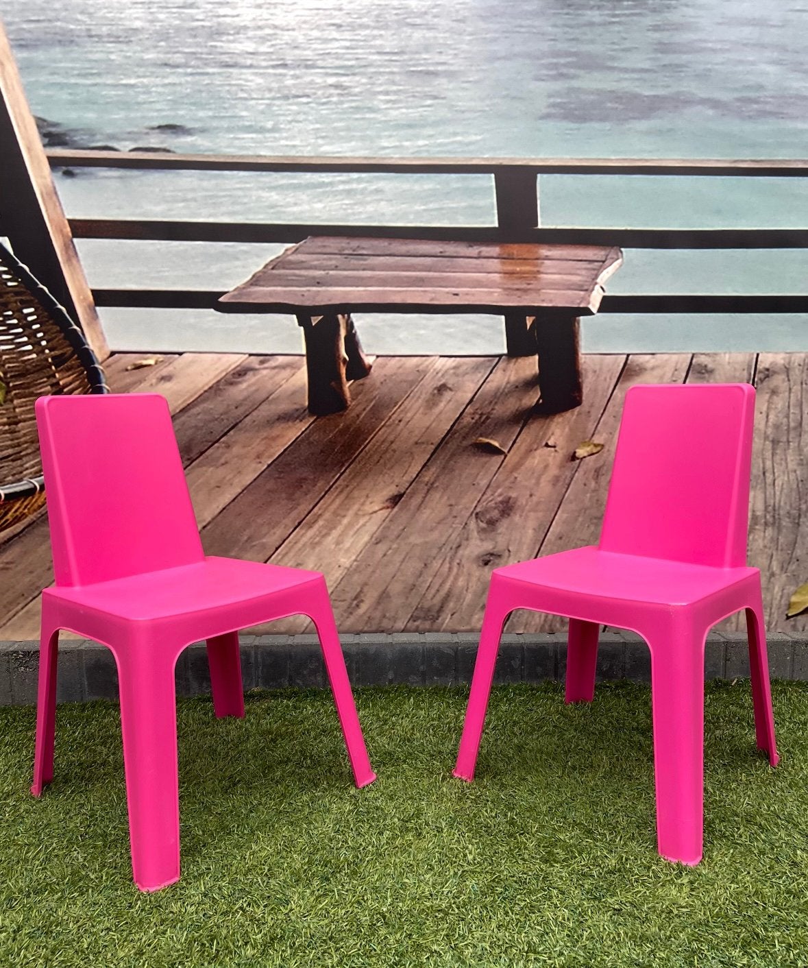 Kinderstoel Julieta geheel kunststof, opstapelbaar, Tuin en Terras, Ophalen, Zo goed als nieuw, Kunststof