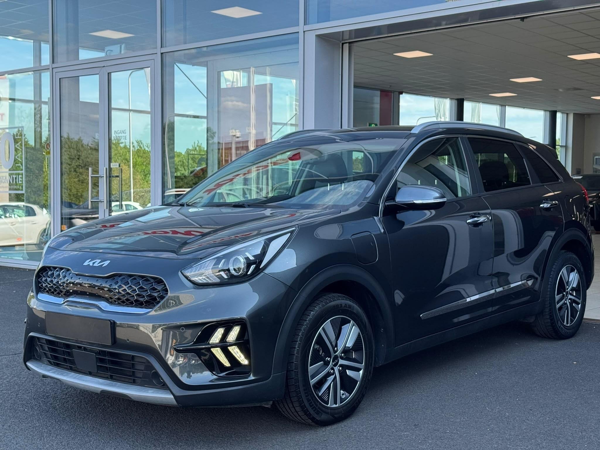 Kia Niro 1.6 GDI PHEV DynamicLine | Keyless entry | Achterui, Auto's, Kia, Gebruikt, Leder en Stof, Plug-in hybride, SUV of Terreinwagen