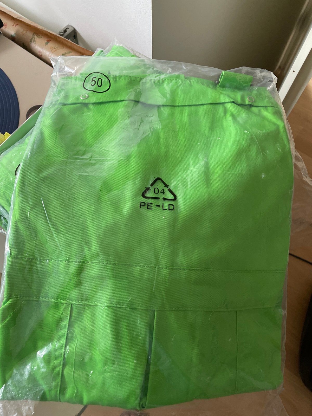 Nieuwe groene tuinbroek, maat 50, Kleding | Heren, Ophalen, Carnaval, Maat 48/50 (M), Nieuw