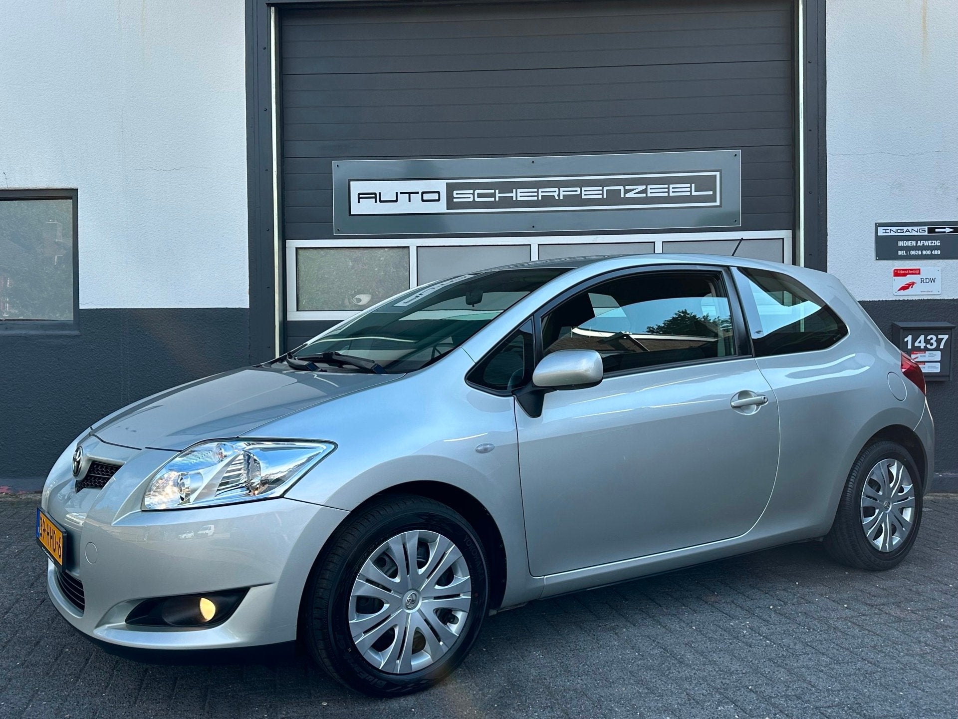 Toyota Auris 1.6-16V Sol | NAVI | CRUISE | TREKHAAK | NL AUT, Auto's, Voorwielaandrijving, Gebruikt, 4 cilinders, Bedrijf