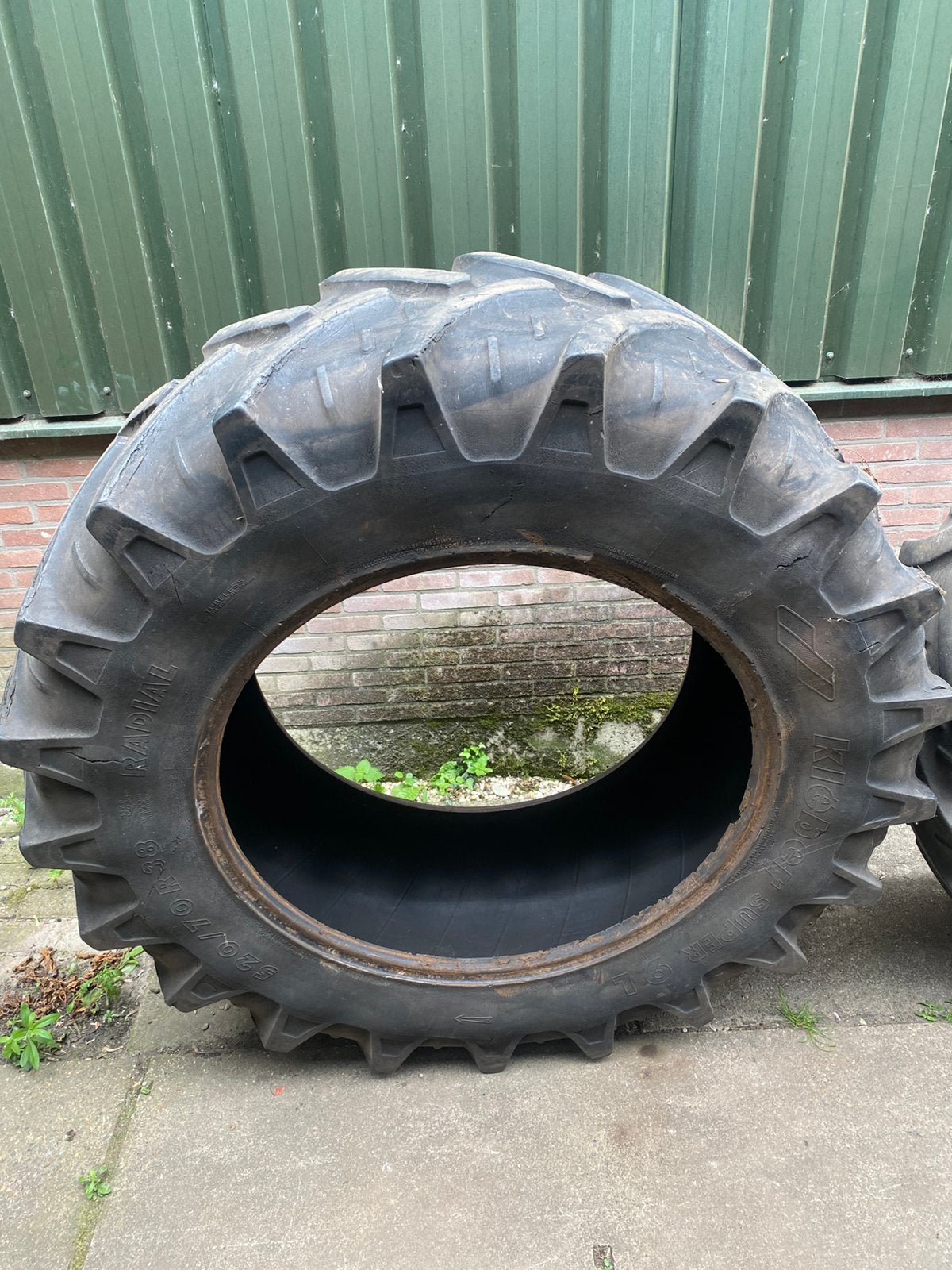Kleber super 9L 520/70R38, Ophalen