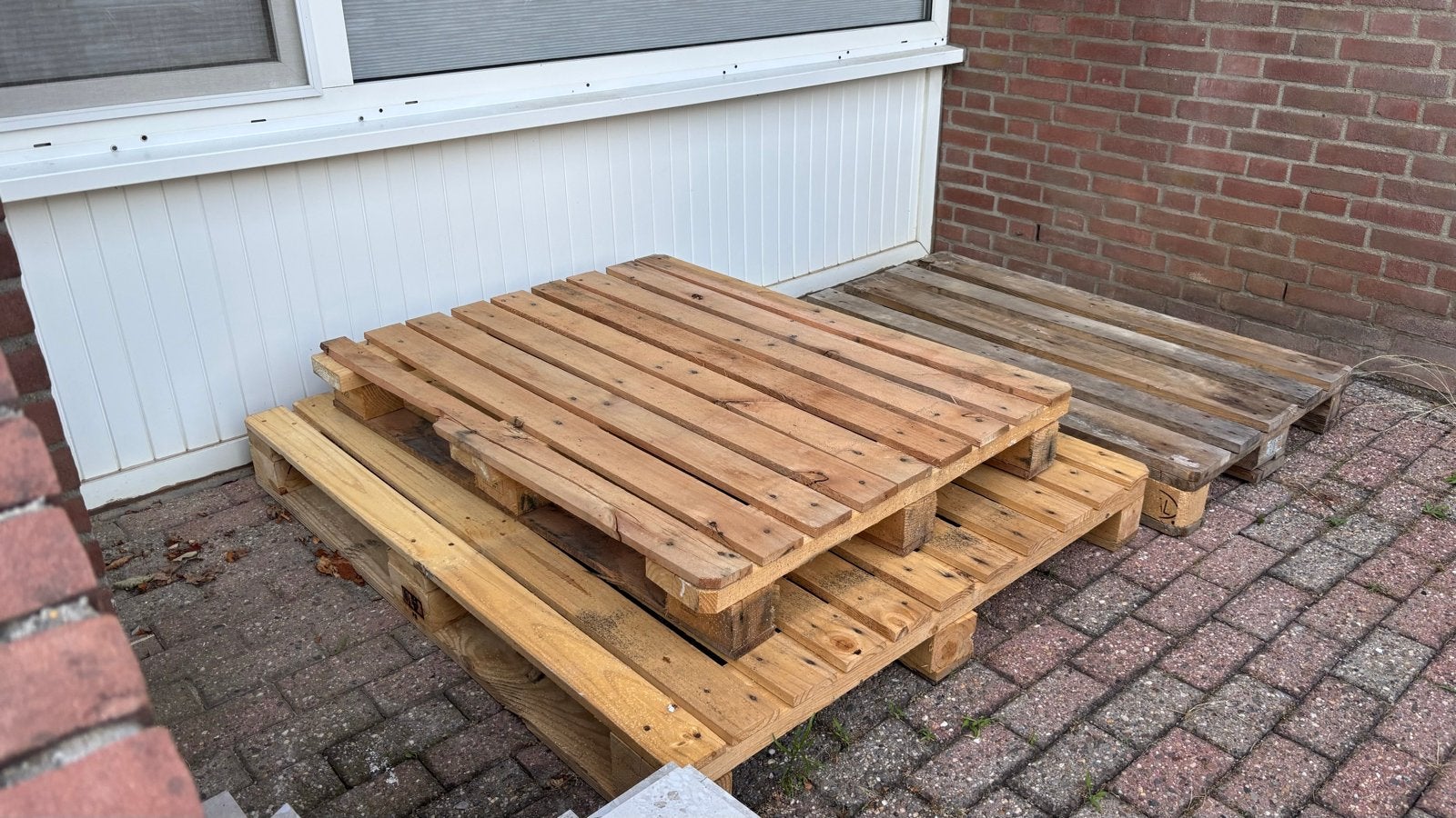 Twee grote pallets gratis af te halen in Wijchen, Ophalen, Gebruikt, 100 cm of meer, 60 cm of meer