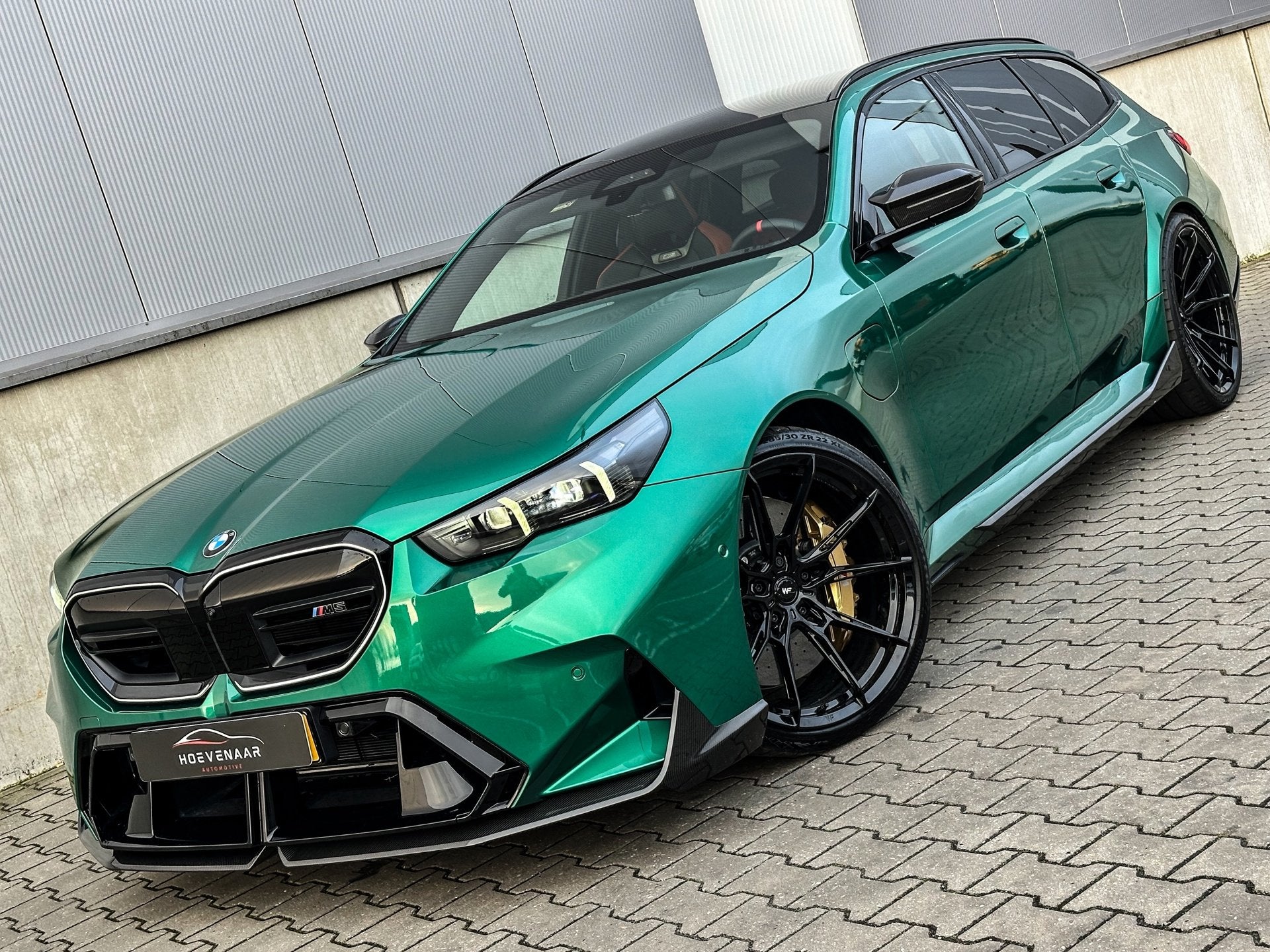 BMW 5-serie Touring M5 Keramisch Akra 800Pk 22Inch Carbon Is, Auto's, 12 maanden, Gebruikt, Vierwielaandrijving, Geïmporteerd