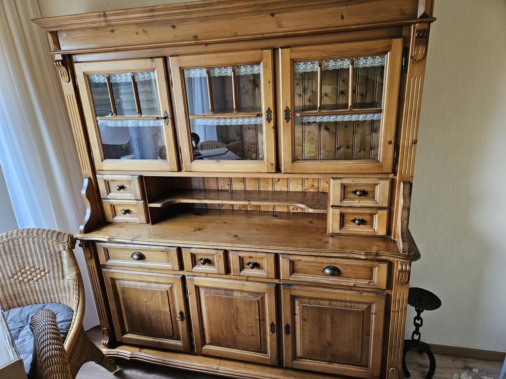 Te koop; grote grenen buffetkast, Huis en Inrichting, Kasten | Buffetkasten, Ophalen, Gebruikt, 25 tot 50 cm, 200 cm of meer