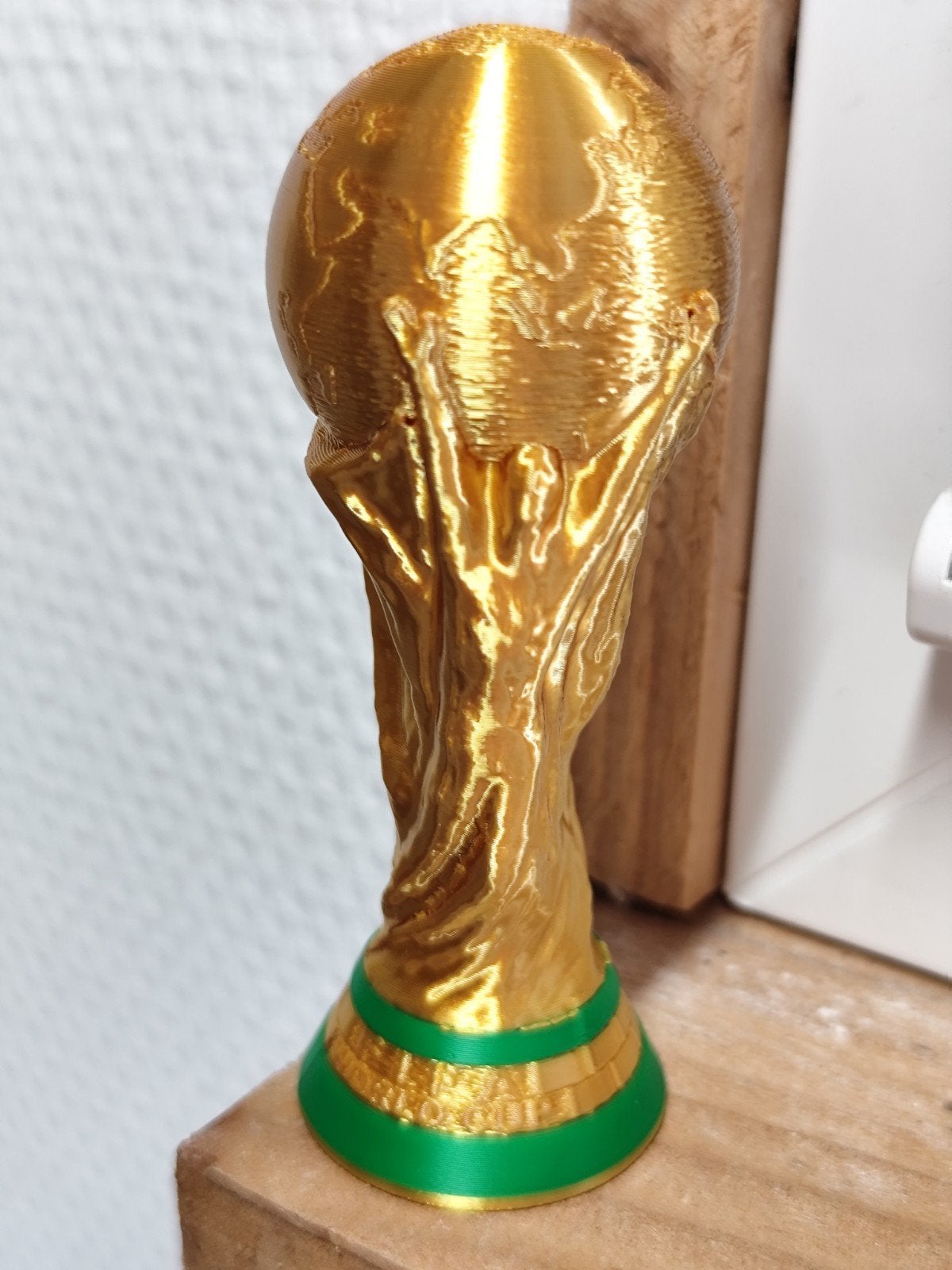 FIFA World Cup Trofee Replica - 10 cm, Ophalen of Verzenden, Nieuw, Overige sporten, Beeldje of Poppetje
