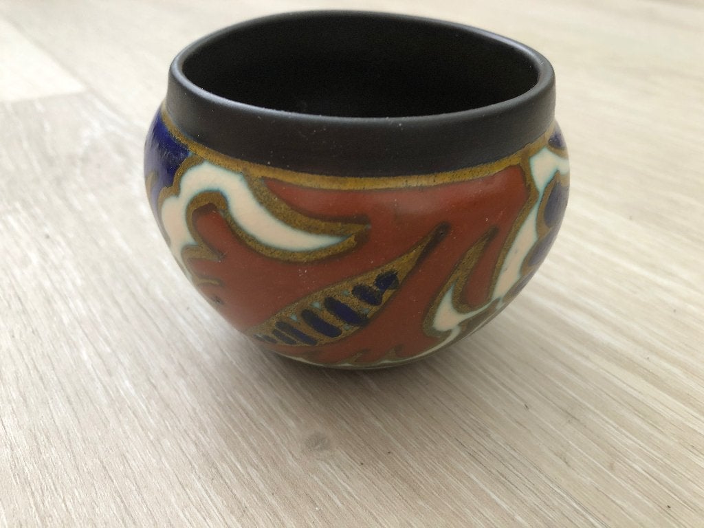 Fraai vaasje van Plateelbakkerij Zuid Holland, Gouda, Antiek en Kunst, Ophalen of Verzenden
