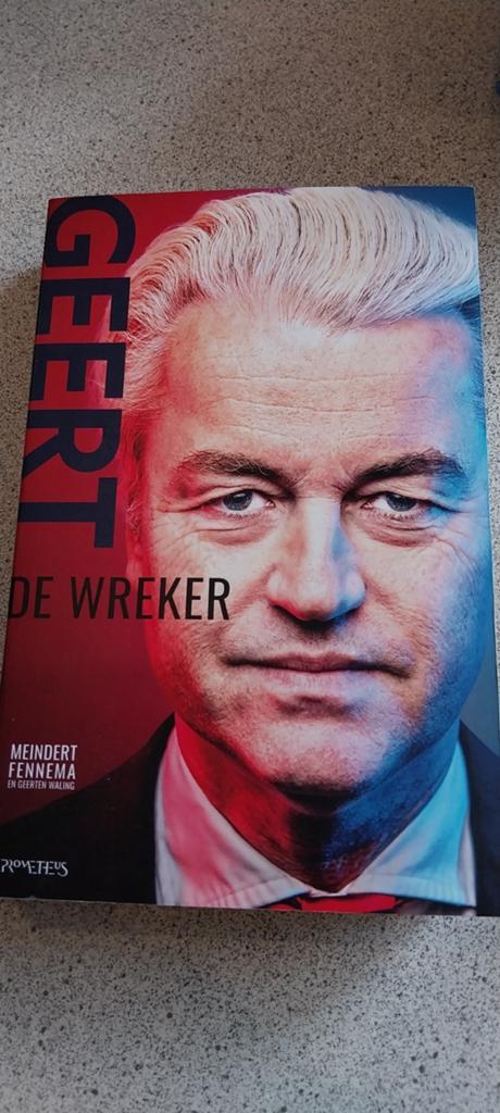 Geert Wilders: De Wreker - Biografie Meindert Fennema, Ophalen of Verzenden, Zo goed als nieuw, Nederland, Meindert Fennema