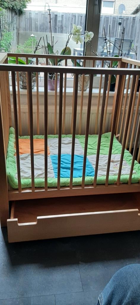 kinderbox, Ophalen, Zo goed als nieuw, In hoogte verstelbaar