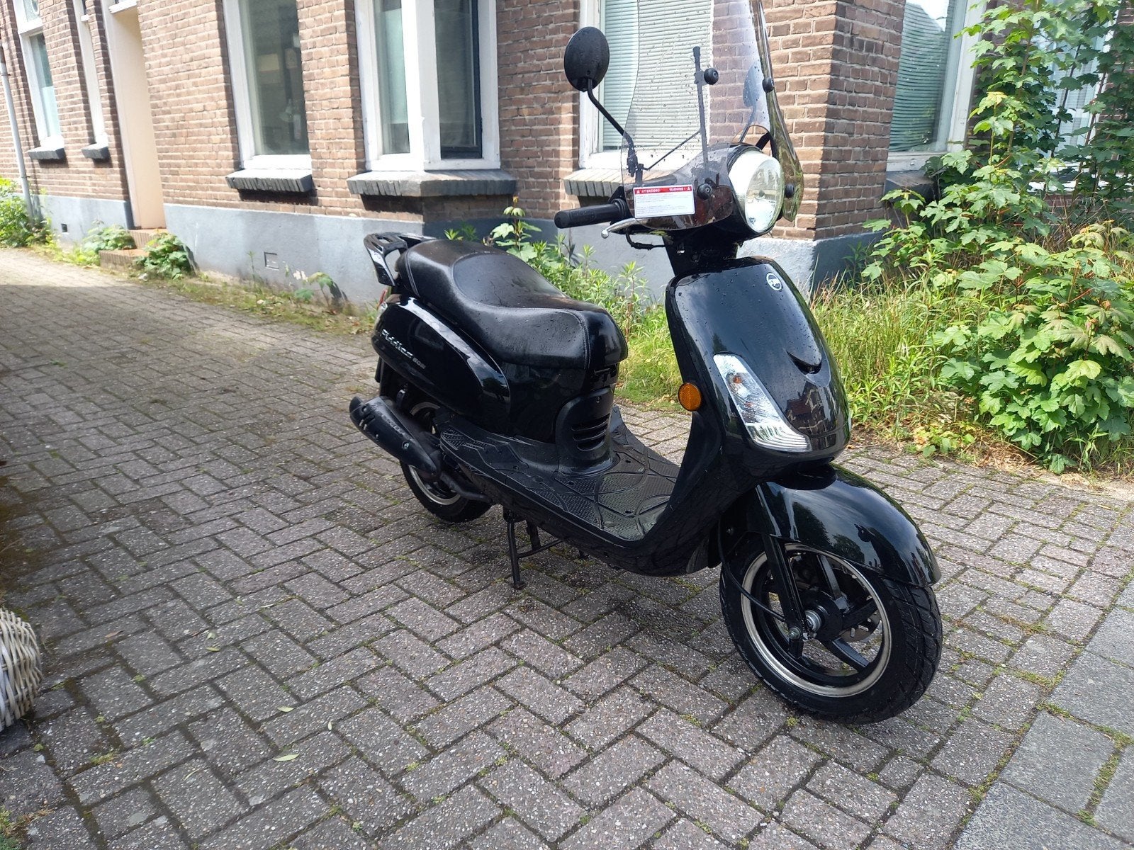 Sym Fiddle 2 E4 netjes, Ophalen, Www.scooterapeldoorn.nl, Vlijtseweg 17-2, 7317 AC. APELDOORN, Sym