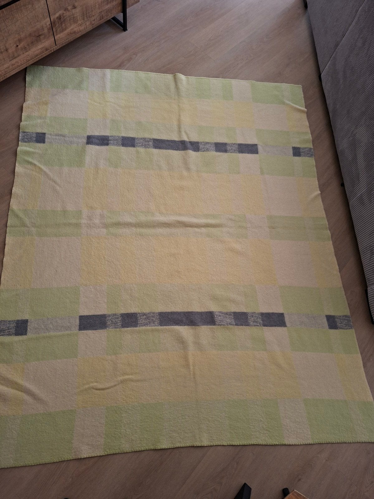 vintage wollen deken 220x180 - Geel, Groen, Grijs, Huis en Inrichting, Woonaccessoires | Plaids en Woondekens, Ophalen, 220 cm