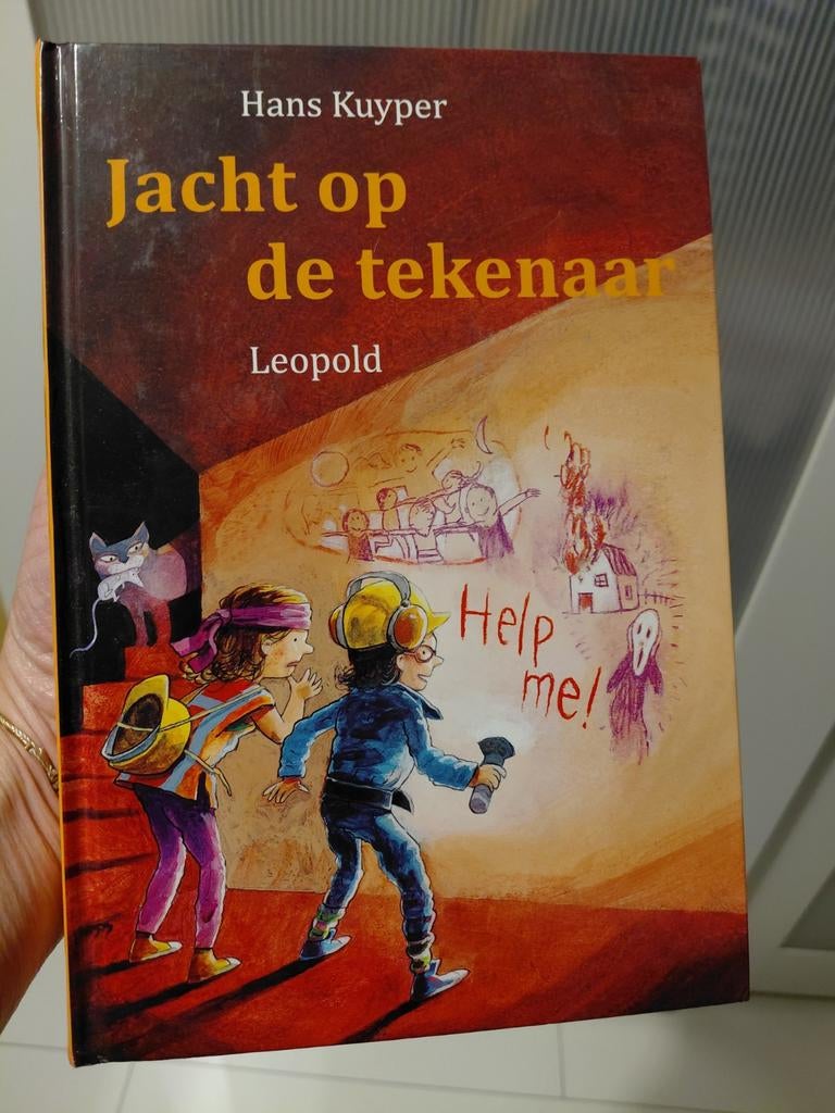 Hans Kuyper - Jacht op de tekenaar, Fictie algemeen, Ophalen of Verzenden, Zo goed als nieuw, Hans Kuyper
