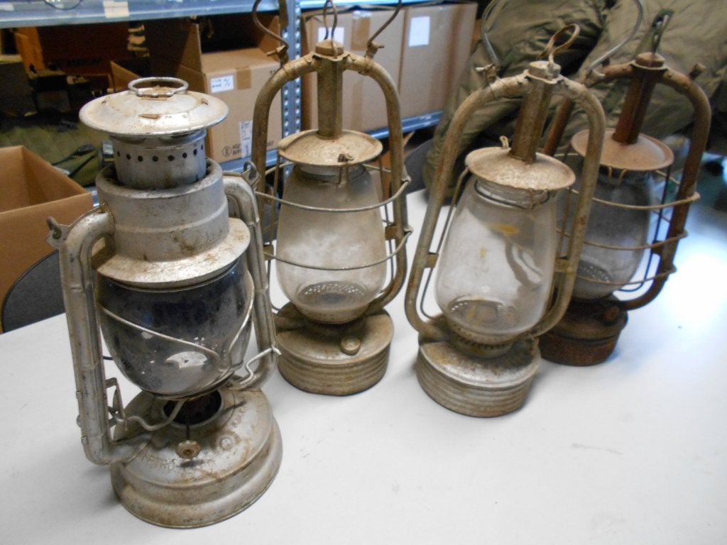 Olielamp Frans leger (ruim op voorraad) Diverse modellen, Ophalen of Verzenden, Landmacht, Overige gebieden, Overige typen