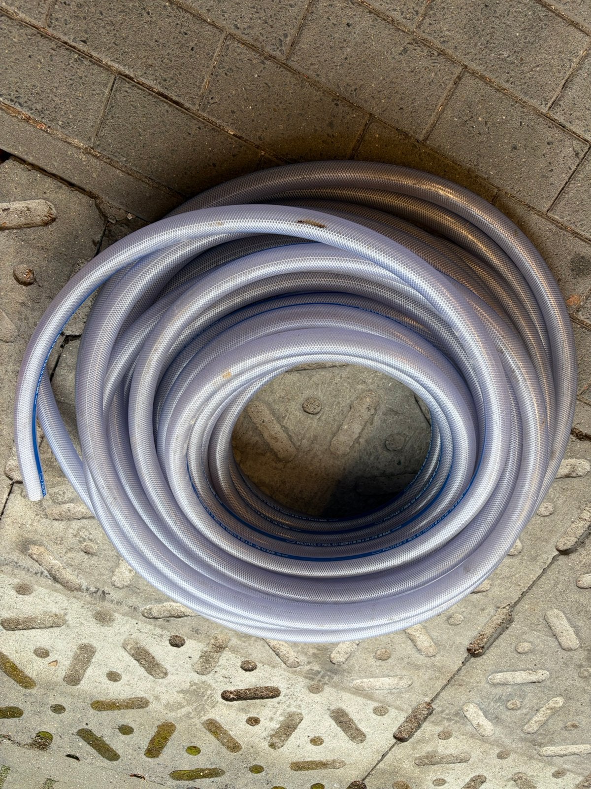 25 meter Polyflex pvc perslucht compressorslang, 100 liter of meer, Ophalen, Zo goed als nieuw, Minder dan 200 liter/min