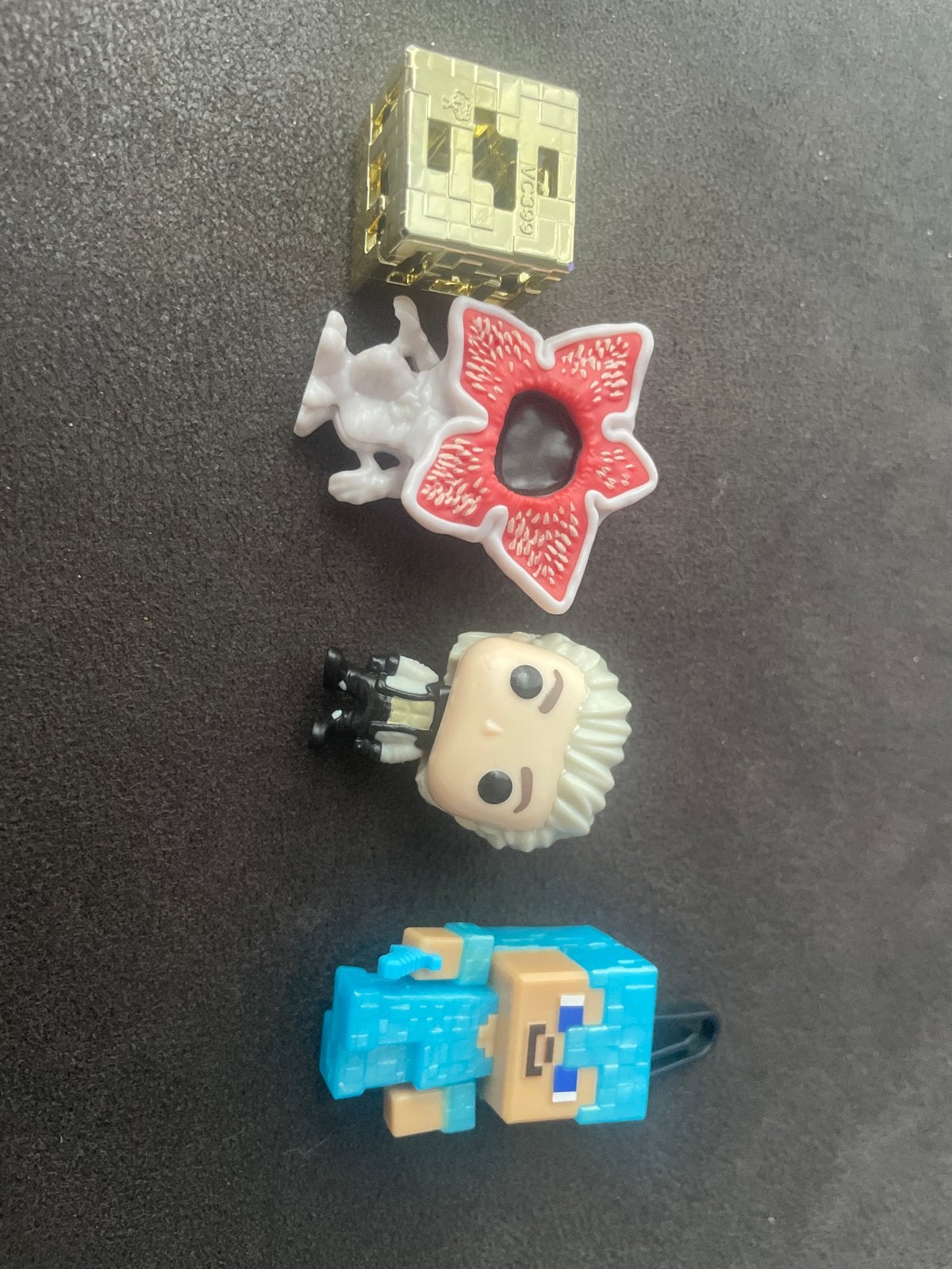 Kinder Joy Figuren /Funko Pop  (ook los te koop), Verzamelen, Ophalen of Verzenden, Nieuw